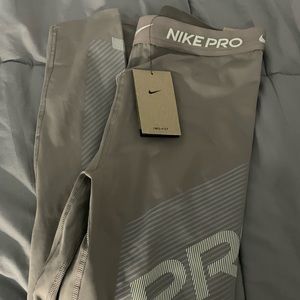 nike pro dri fit leggings